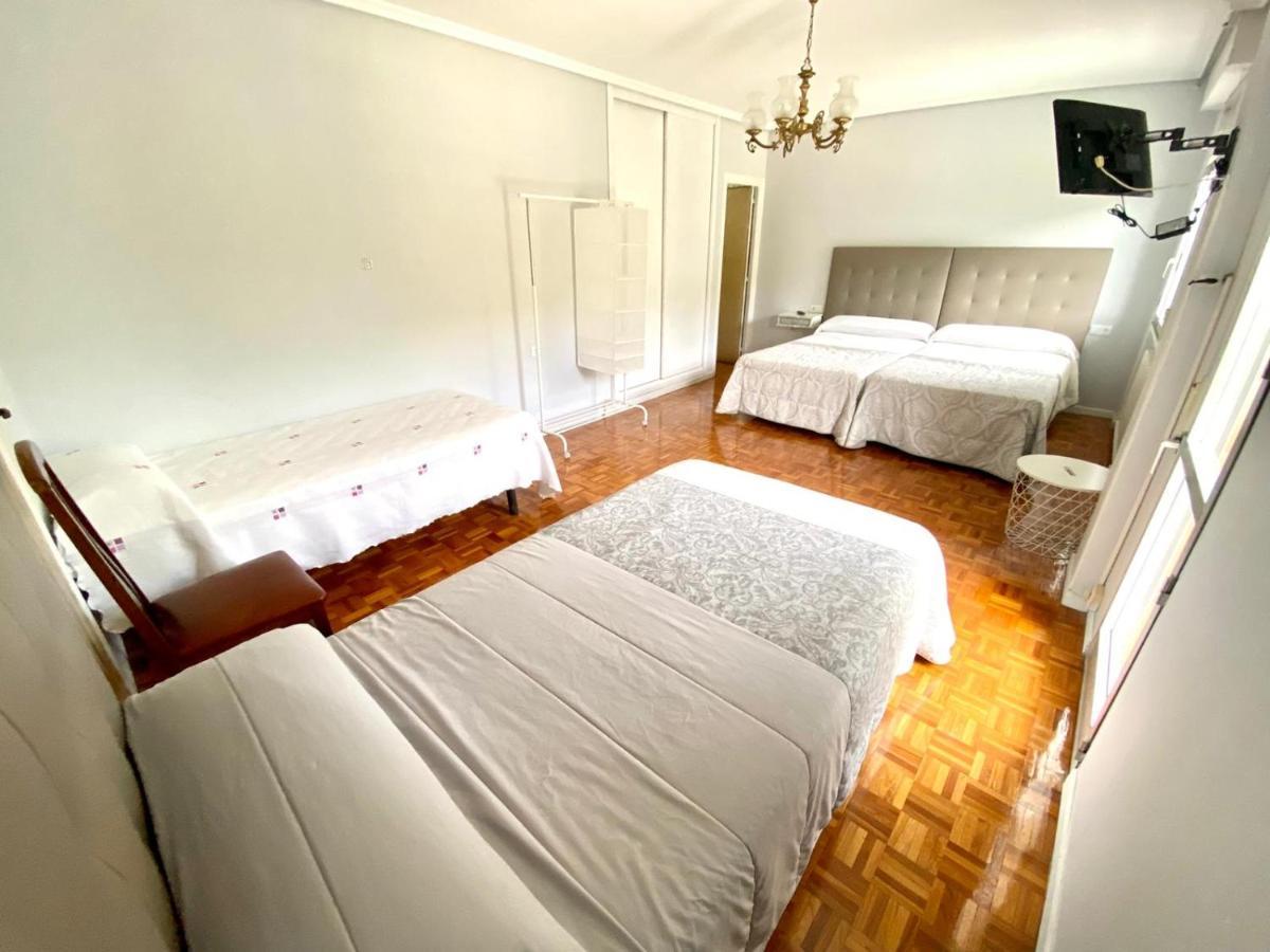 Garden Lodge Hostal Evencio Рибадавия Екстериор снимка