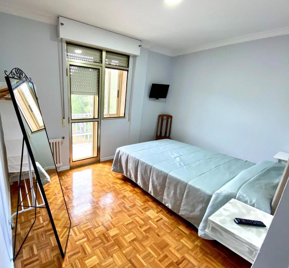 Garden Lodge Hostal Evencio Рибадавия Екстериор снимка