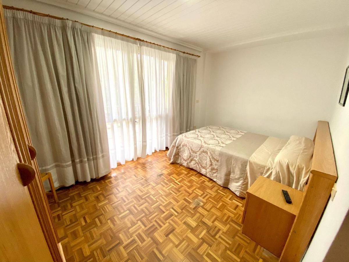 Garden Lodge Hostal Evencio Рибадавия Екстериор снимка