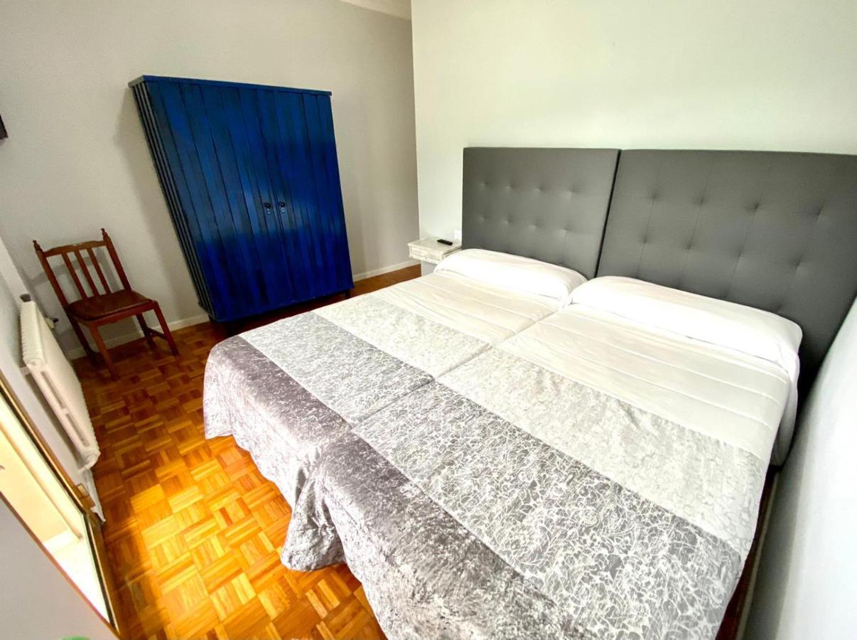 Garden Lodge Hostal Evencio Рибадавия Екстериор снимка