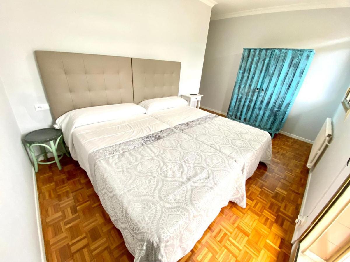 Garden Lodge Hostal Evencio Рибадавия Екстериор снимка