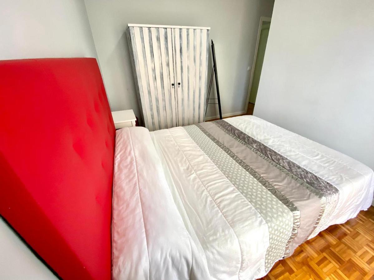 Garden Lodge Hostal Evencio Рибадавия Екстериор снимка