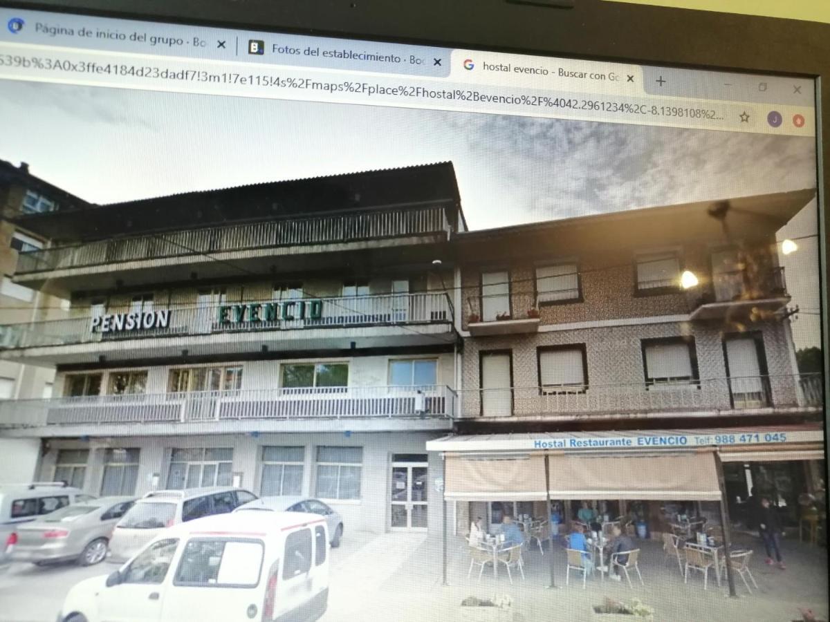Garden Lodge Hostal Evencio Рибадавия Екстериор снимка